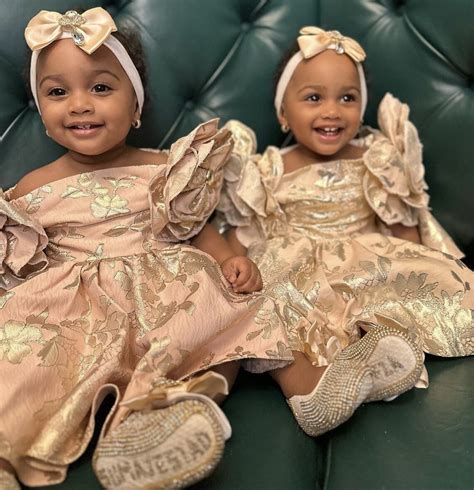 amara la negra babies|Meet Amara La Negras Twin Daughters: Sumajestad。